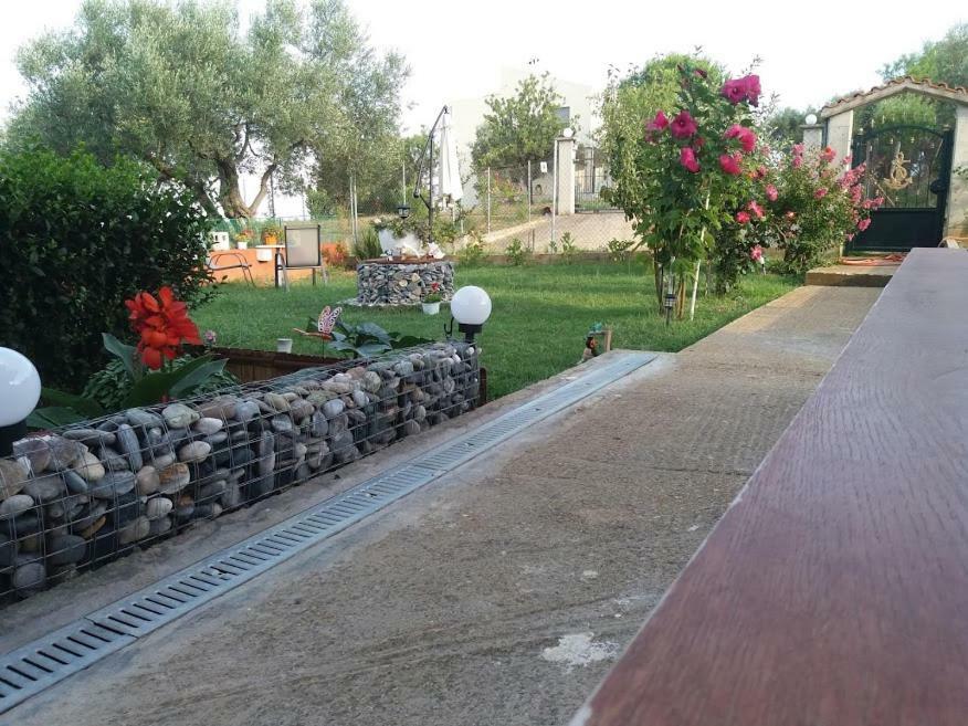 Dora'S Garden Villa Alexandrúpoli Kültér fotó